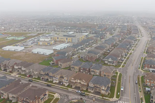 Additional image 37 of 1485 Chretien St