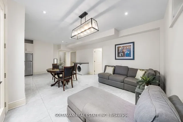 Additional image 32 of 176 Empress Ave