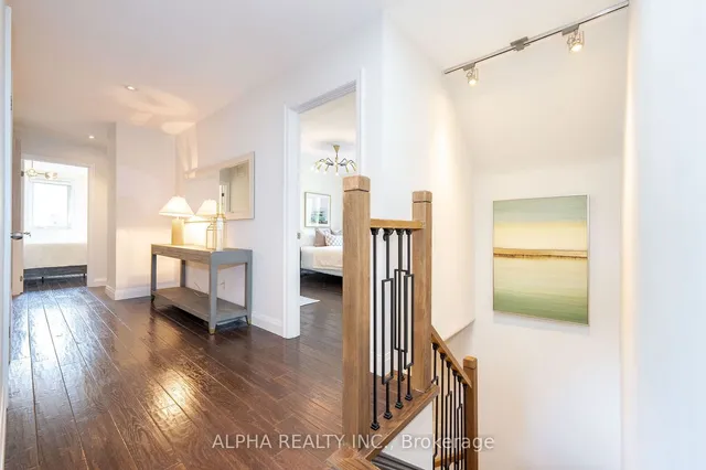 Additional image 31 of 3 Faircroft Blvd