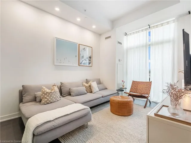 Additional image 6 of 5240 Dundas Street St Unit B209