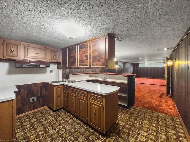 Additional image 28 of 122 Glen Forest Dr