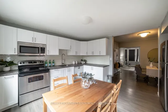 Additional image 13 of 381 Herkimer St