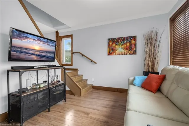 Additional image 9 of 552 Quebec St