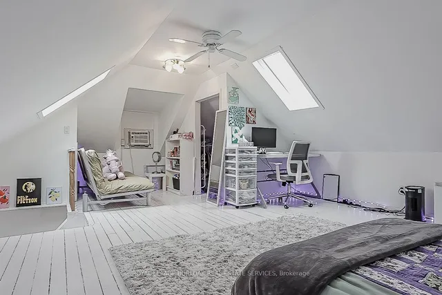 Additional image 32 of 1225 King St