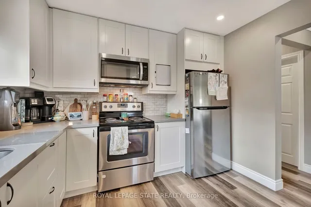Additional image 12 of 584 East 27th St