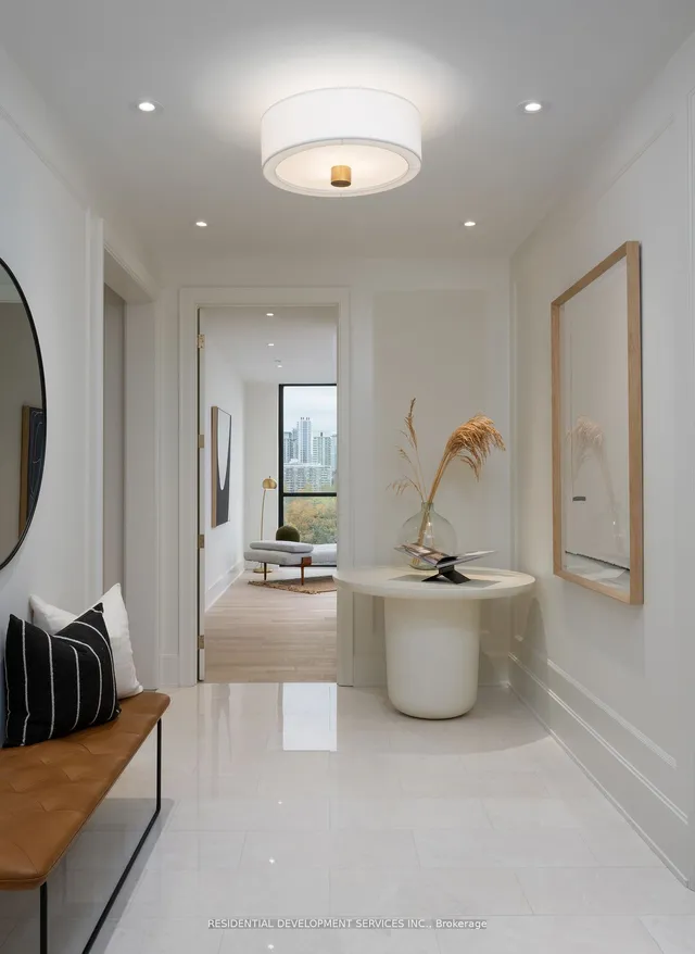 Additional image 16 of 1 Strathgowan Ave Unit LPH 804