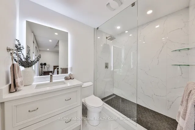 Additional image 19 of 2409 Lakeshore Rd