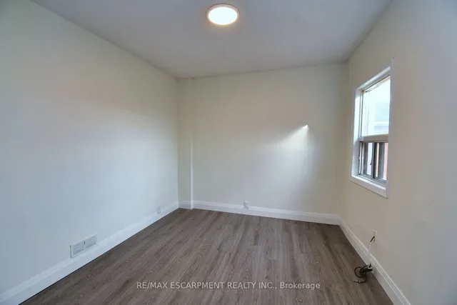 Additional image 25 of 64 Crooks St