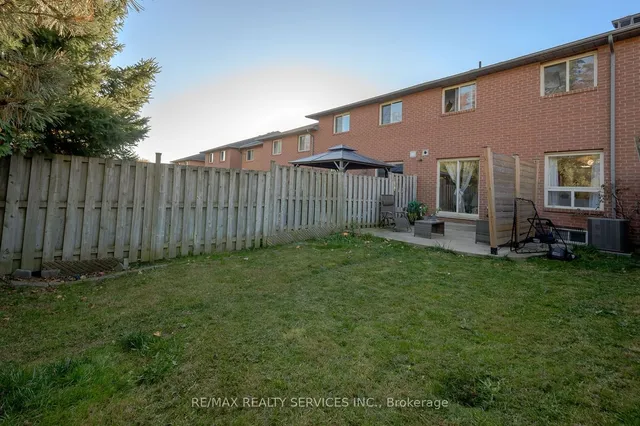 Additional image 36 of 25 Westvillage Dr