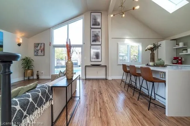 Additional image 10 of 9 Bing Cres