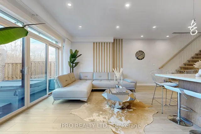 Additional image 11 of 35 Midhurst Hts Unit 30