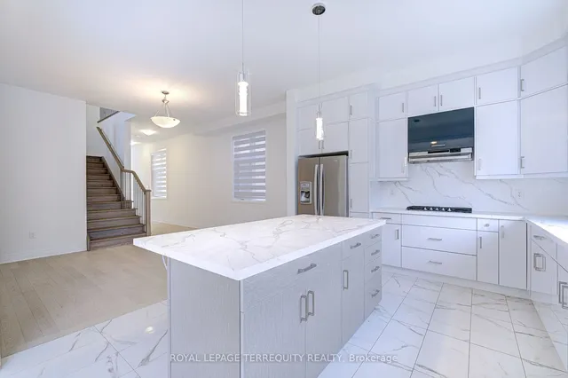 Additional image 6 of 945 Chestnut Hts