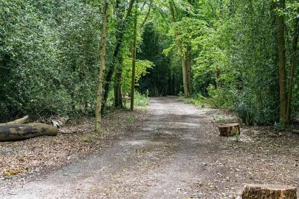 Additional image 23 of Burnham Green Road, Tewin