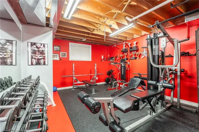 Additional image 28 of 39 Spitfire Dr