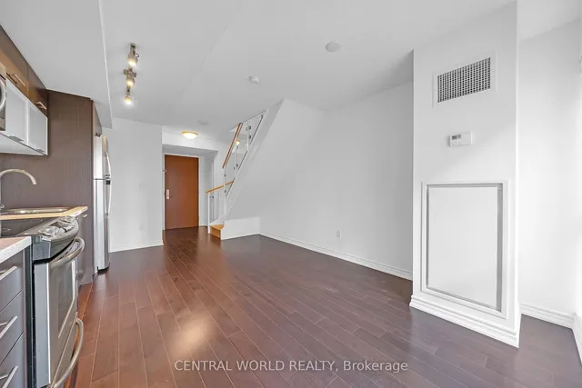 Additional image 9 of 386 Yonge St Unit 1113