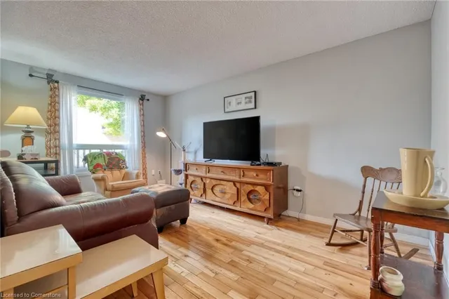 Additional image 10 of 1350 Limeridge Rd Unit 7