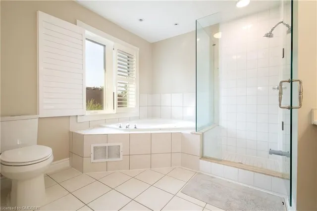 Additional image 16 of 1645 Clark Blvd