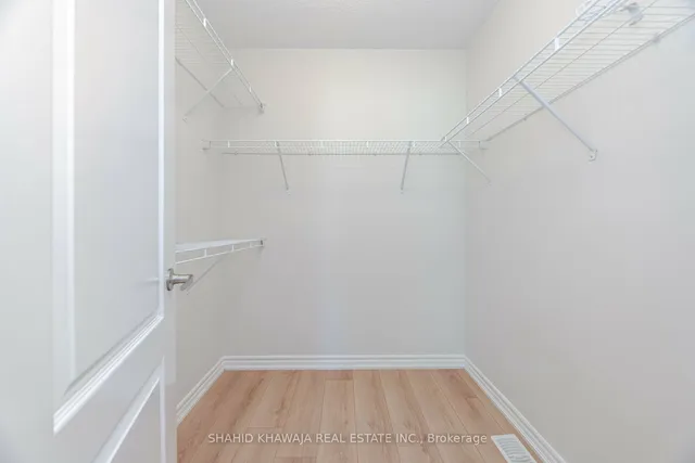 Additional image 29 of 389 Cedar Hedge Rd