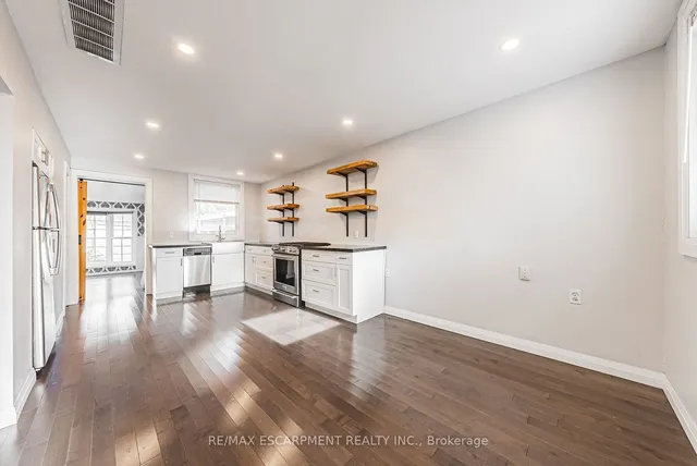 Additional image 4 of 189 Crockett St