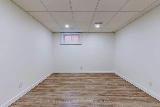 Additional image 29 of 4 Mcmaster Ave