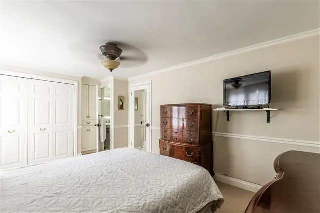 Additional image 24 of 1043 JOAN Dr