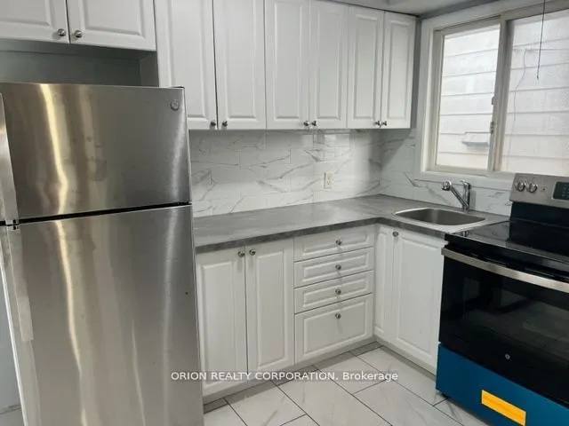 Additional image 15 of 359 .5 Strathearn Ave