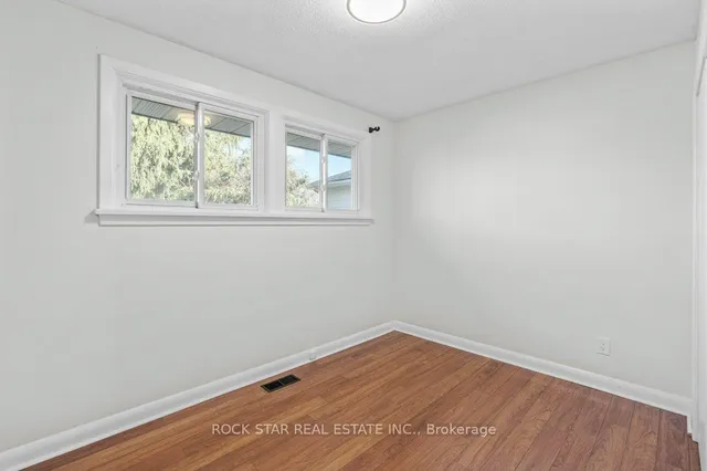 Additional image 19 of 149 Victor Blvd