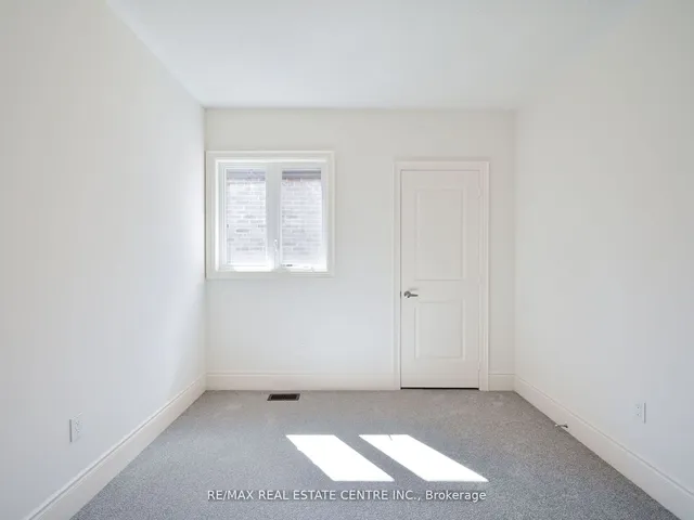 Additional image 26 of 1555 Severn Dr