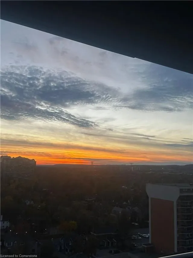 Additional image 40 of 2007 James St Unit 1307