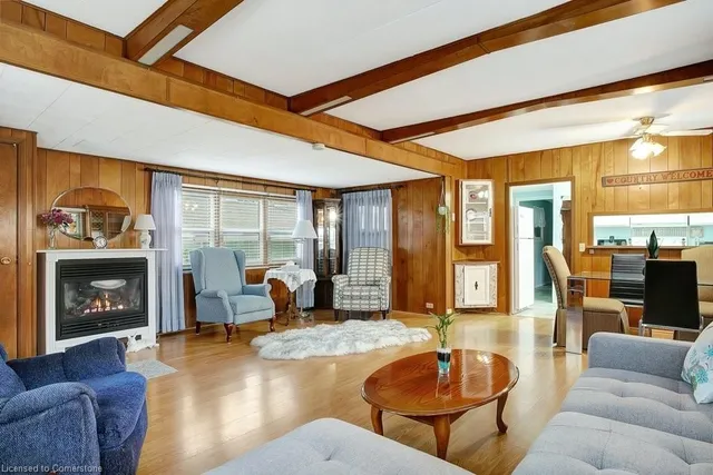 Additional image 10 of 12 Macpherson Cres