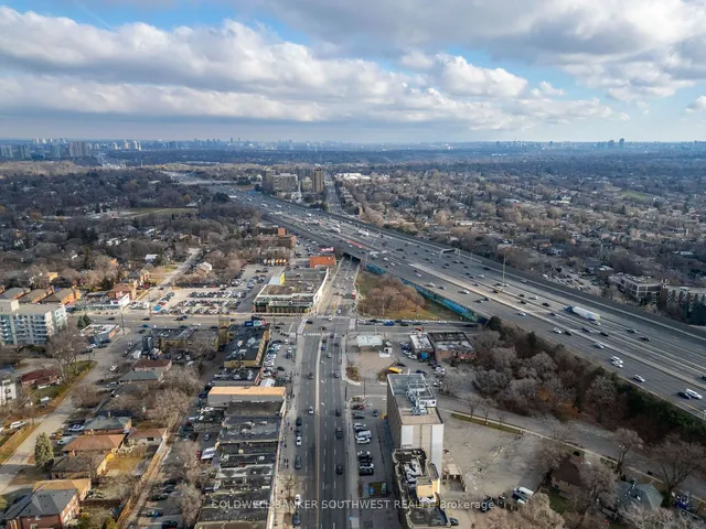 Additional image 18 of 85 Charleswood Dr