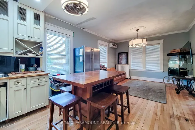 Additional image 8 of 90 Main St