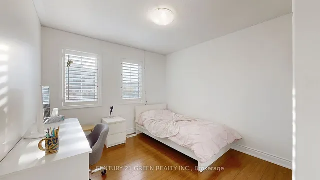 Additional image 31 of 881 Minchin Way