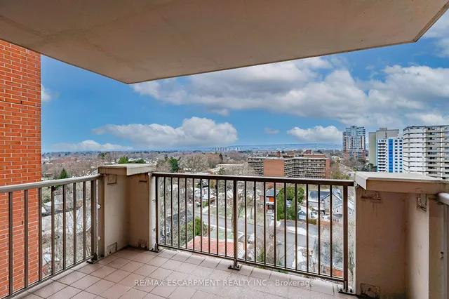 Additional image 24 of 442 Maple Ave Unit 1103