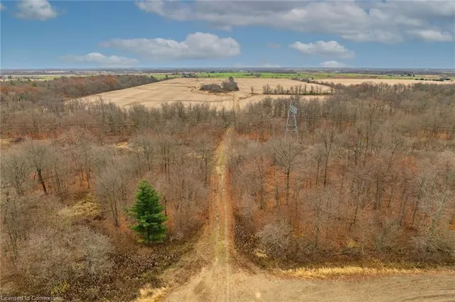 Additional image 11 of 1221 Binbrook Rd