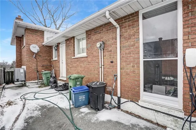 Additional image 30 of 82 Guildwood Dr
