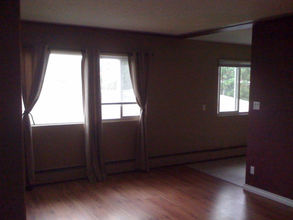 Additional image 3 of Unit 10 10625 107 Ave NW