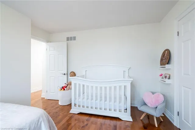 Additional image 34 of 12 Cowper Crt