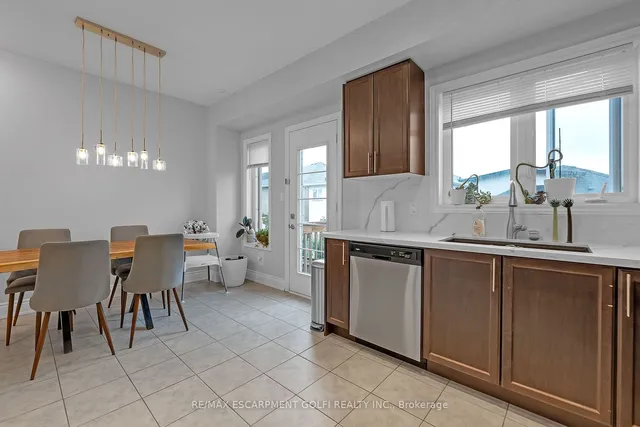 Additional image 30 of 46 Borers Creek Circ