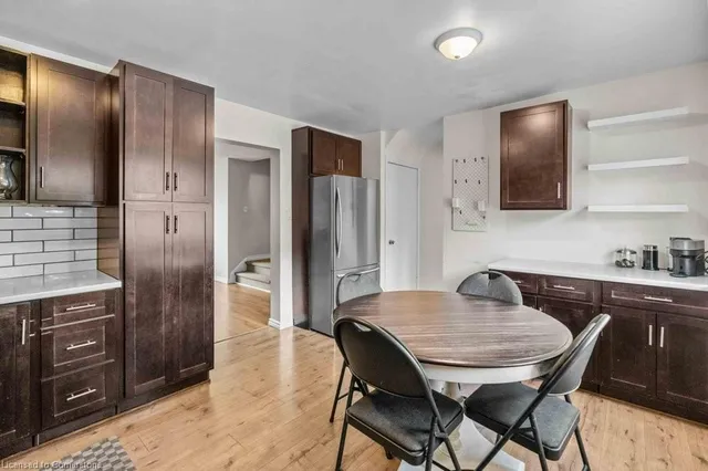 Additional image 12 of 211 Lake Ave