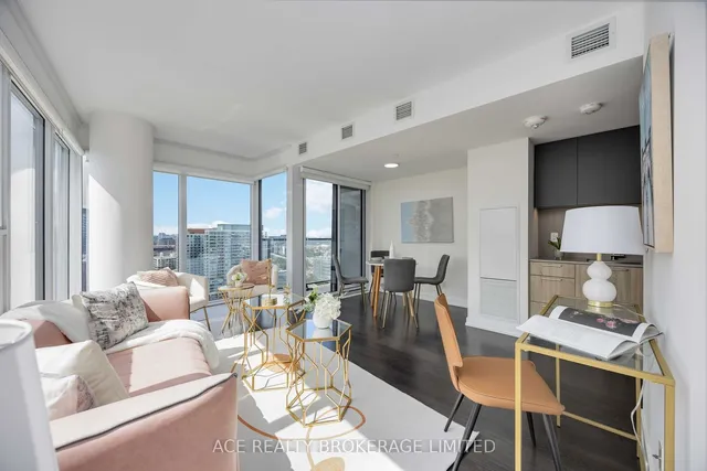 Additional image 17 of 19 Western Battery Rd Unit 2607