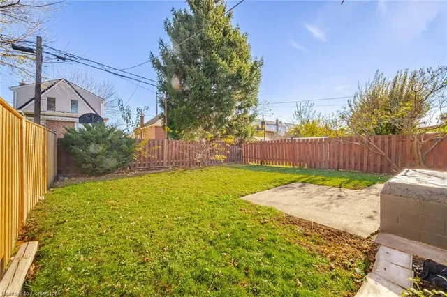 Additional image 50 of 31 Garside Ave