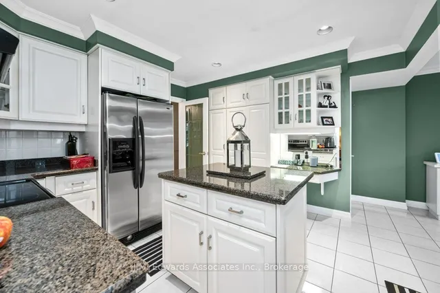 Additional image 32 of 481 Townsend Ave