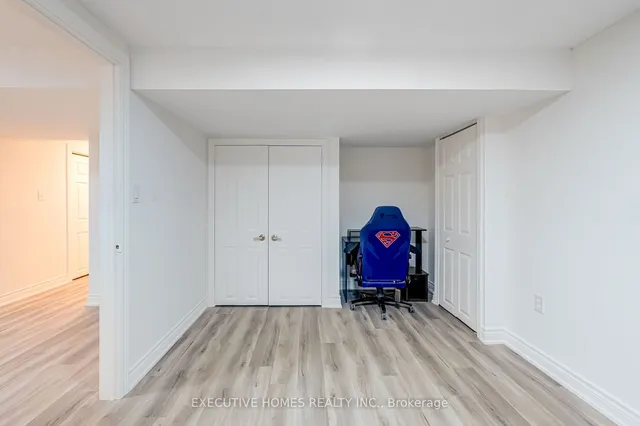 Additional image 29 of 830 Fourth Line