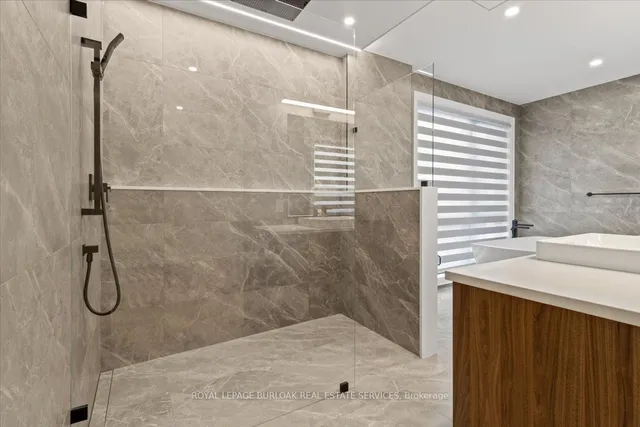 Additional image 17 of 253 Federal St