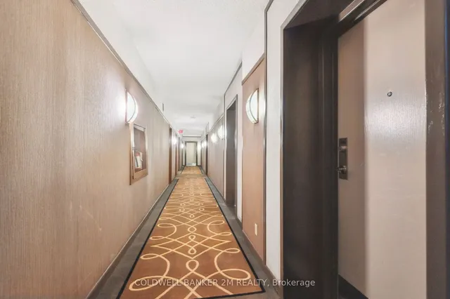 Additional image 9 of 77 Harbour Sq Unit 406