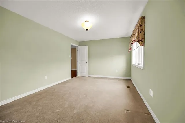 Additional image 26 of 61 Waterford Cres