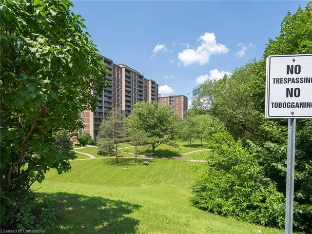 Additional image 39 of 1950 Main St Unit 701