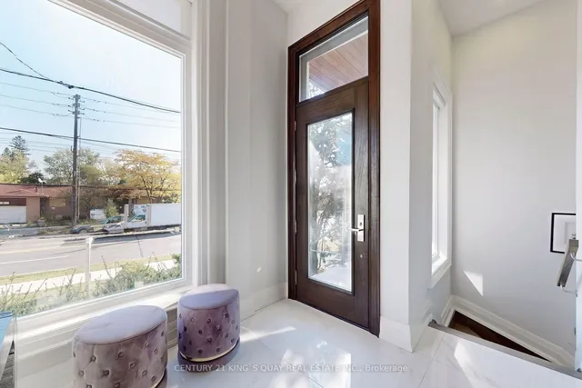 Additional image 11 of 3052 Bayview Ave