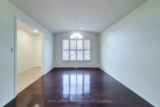 Additional image 6 of 482 Berkindale Dr